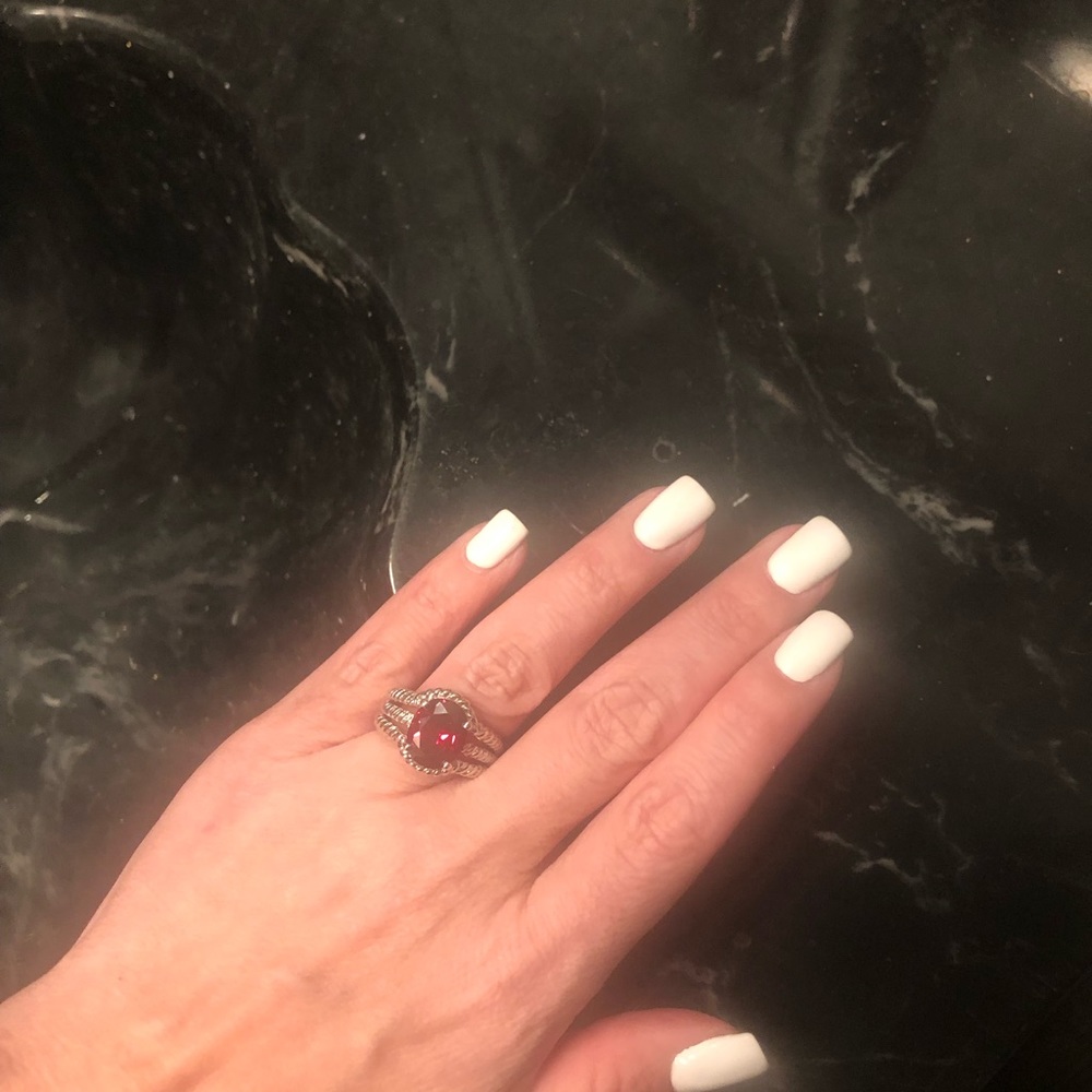 Swarovski Crystal ring in ruby red - Picture 5 of 7